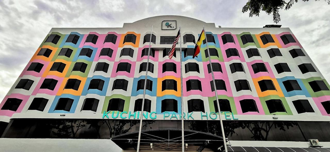 Kuching Park Hotel Exterior photo